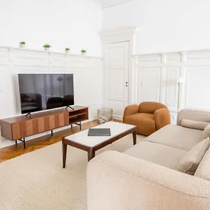 Apartment Large In By Tivoli Gardens, Copenhagen